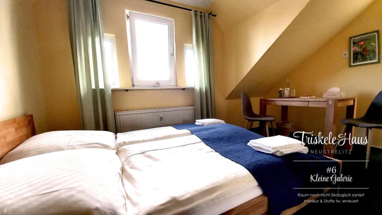 Triskele Haus - Oekologisches Gaestehaus Der Heilstaette Strelitz ノイシュトレーリッツ エクステリア 写真